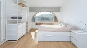 Banyoles House - Image 2