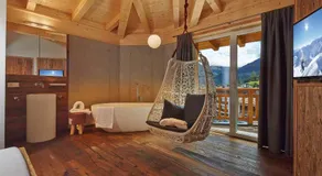 Alpendiamond Ski in & Bike Out apartments Top 200, 400 & penthouse 600 - Image 2