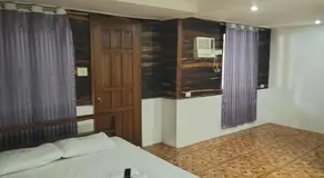 Wjv Inn San Carlos II - Image 2