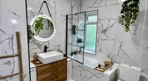 Large Peak District National Park Holiday House - Image 2