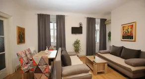 ODEON Apartment And Rooms - Image 2