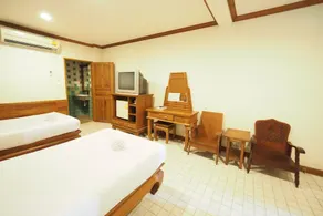 Fah Place Hotel - Image 5