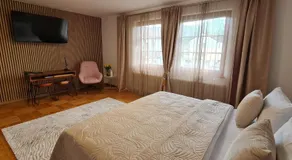 aNNa s Cozy Home with Private Forest, Canopy Terrace & Parking, near Red Bull Ring - Image 2