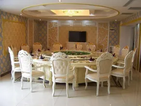 Fortune International Hotel - Image 2