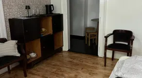 Utcára nyíló apartman - Image 4
