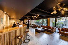 Bunk Surfers Paradise 18-35 Backpacker Hostel - Image 4