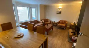 Isle of Lewis Townhouse 7 Bedrooms Sleeps 10 Stornoway - Image 2