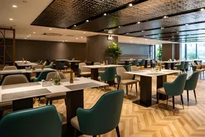 Yitel Collection Qingdao Shandong Road Central Business District Wanda Plaza - Image 4