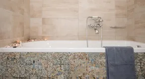 The Romantic Beach House - Image 5