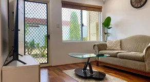 Cozy Balcatta Home - Image 2