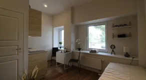 El Castillo Apartments - Image 2