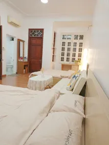 MiMi Homestay-Delux room for 4 persons-2King beds - Image 3
