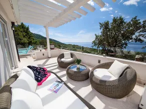 Casa vacacional con barbacoa, terraza y jacuzzi | Vistas al mar - Image 4