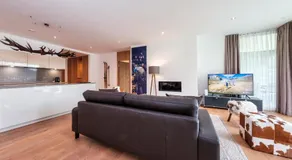 Luxury Davos Apartment for 4 - Panorama Terrace & 5 Star Hotel Spa - Image 2
