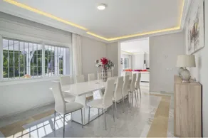 Elegant Villa Retreat - Image 4