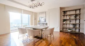 Nasma Luxury Stays - Limestone House - Image 4