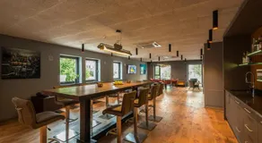Golden Ball, Exclusive Serviced Apartments Munich - Image 5