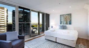 Exclusive Stays - Boulevard Penthouse - Image 2