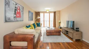 Grand Canal Square Apartments - Image 2