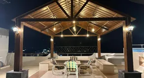 The Sapphire Suites - Image 3