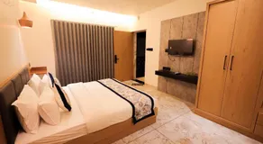Lotus Luxury Resort - Image 2