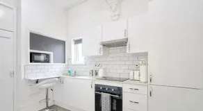 The Norton Apartment by GR Estates - Image 4