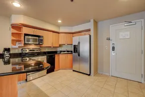 Diamond Suite at Platinum Hotel - Image 3