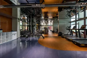 Metropole Luxury Apartment City Center - Image 4
