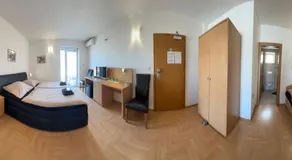Hotel Muza - Image 2