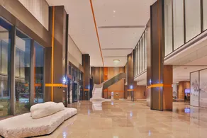Greenland Qube Hotel - Image 5
