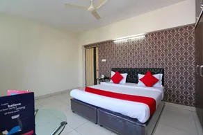 OYO Dwell Suites - Image 5