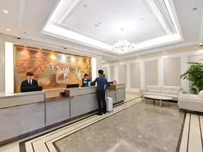 Vienna Hotel Shanghai Nanjing Road Pedestrian Street - Image 2