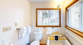 Eco-Conscious Home with Spacious Yard & EV Charger - Image 3