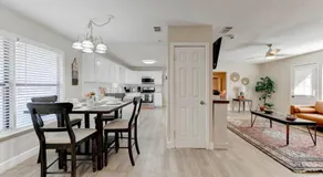 Amazing House*relax and unwind*5 min to hospitals - Image 3