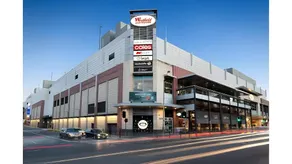 Burwood 1Br apt nearTrainShopping street parking - Image 4