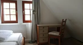 The Red House - Image 4