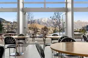 Hampshire Holiday Parks - Queenstown Lakeview - Image 2