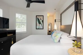 Albury Court Hotel - Key West - Image 2