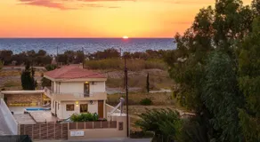 SandShine Luxury Villa - Image 5