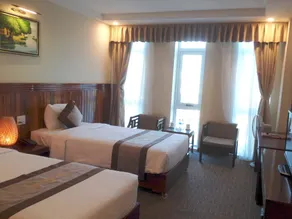 Vinh Plaza Hotel - Image 2