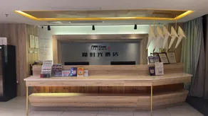 Hidden Time River View Hotel - Image 4