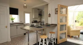 Exceptional 3 Bed, Great Location in Ashby Ideal for Travellers, Short Holiday Stays And Contractors - Image 3