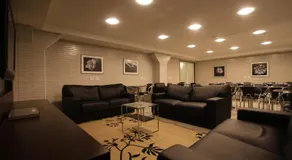 Hotel Confiance Batel - Image 5