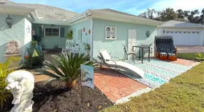 The little Manatee Retreat - Image 5