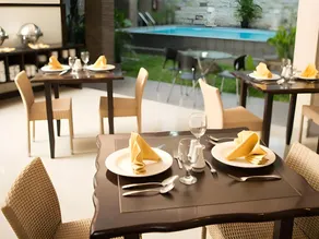 Dinasty Style Hotel - Image 3