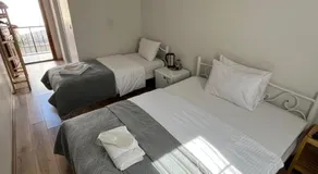 Lokal Ayvalık Guest House - Image 5
