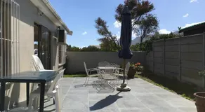 18 Patrys Crescent - Image 2