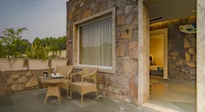 Maanya by the Lake By Samav hotels - Image 3