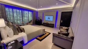 King's Mansion - Image 2