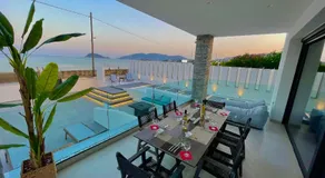 Poseidon Beach Hotel - Image 4